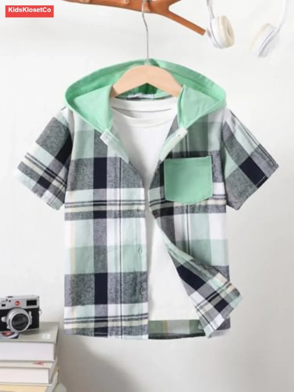 Boys Plaid Short Sleeve Hooded Button Shirt and Jogger Pants Set